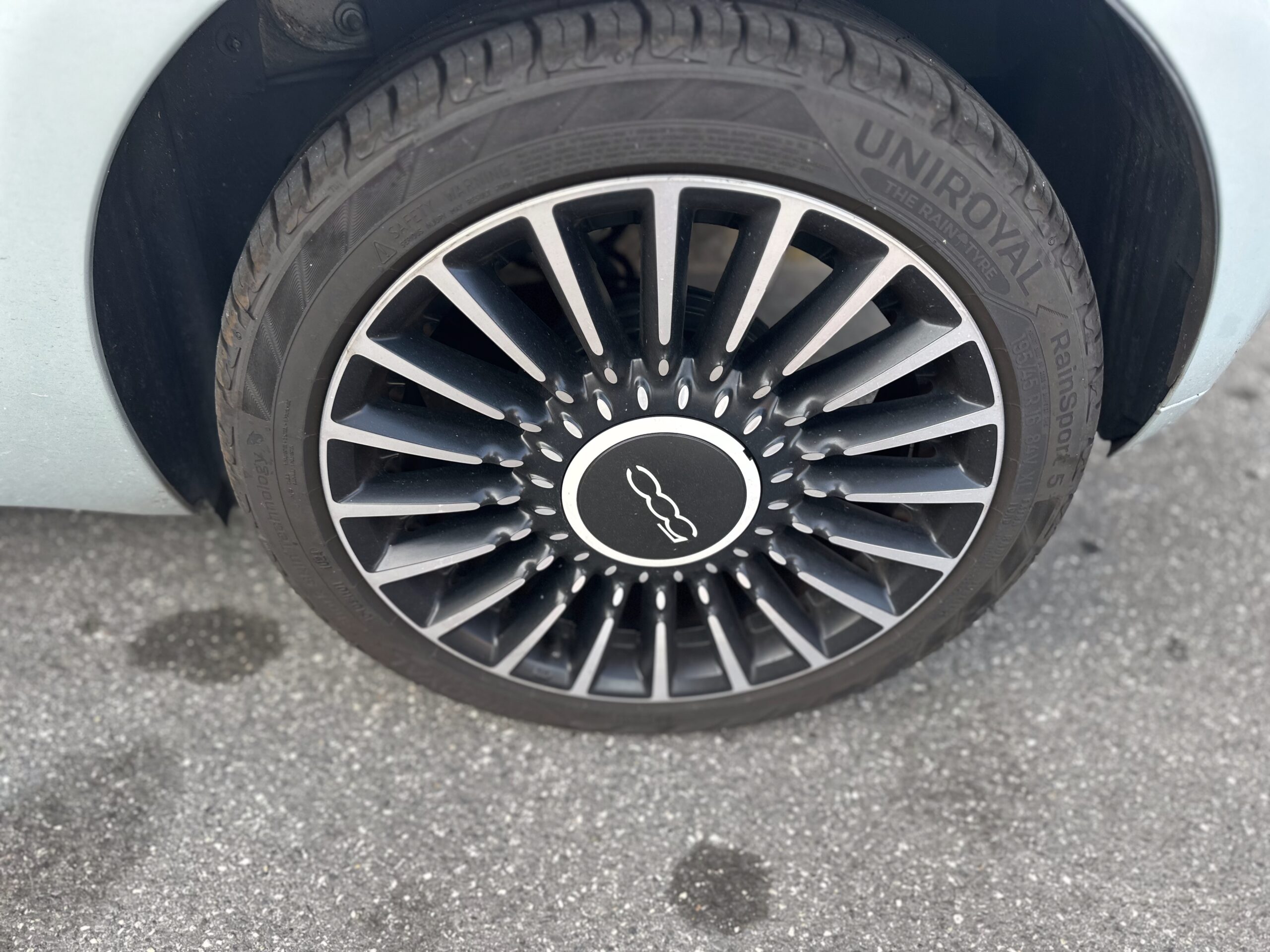 Fiat 500 1.0 Hybrid LAUNCH EDITION
