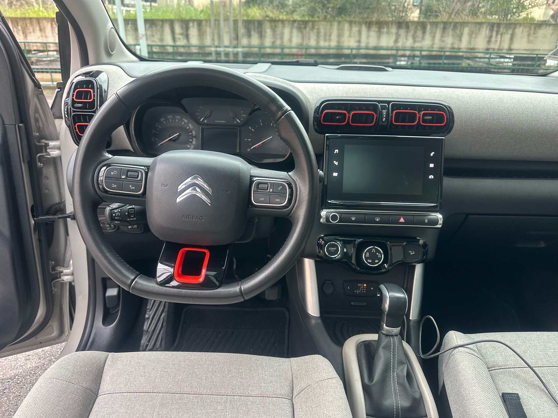 Citroen C3  AIRCROSS SHINE + TETTO + GANCIO TRAINO + CAMBIO AUTOMATICO