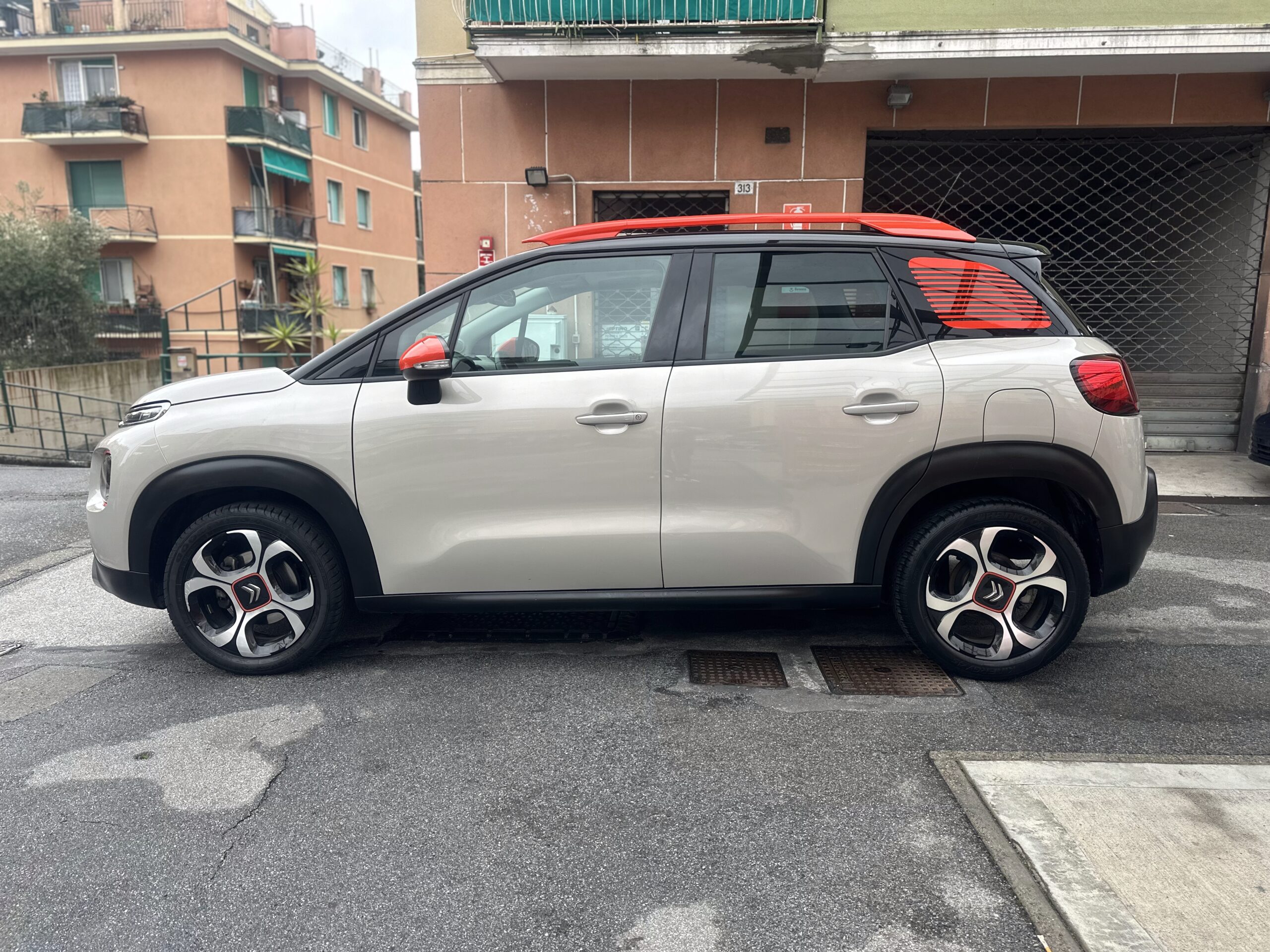 Citroen C3  AIRCROSS SHINE + TETTO + GANCIO TRAINO + CAMBIO AUTOMATICO