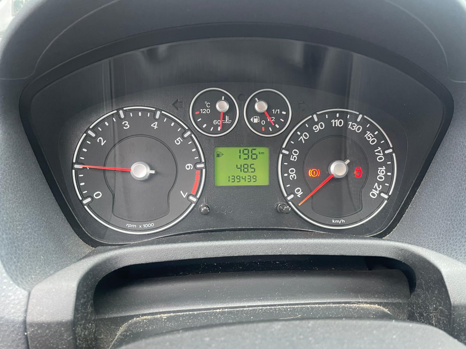 Ford Fiesta 1.2 Ghia – Neopatentati